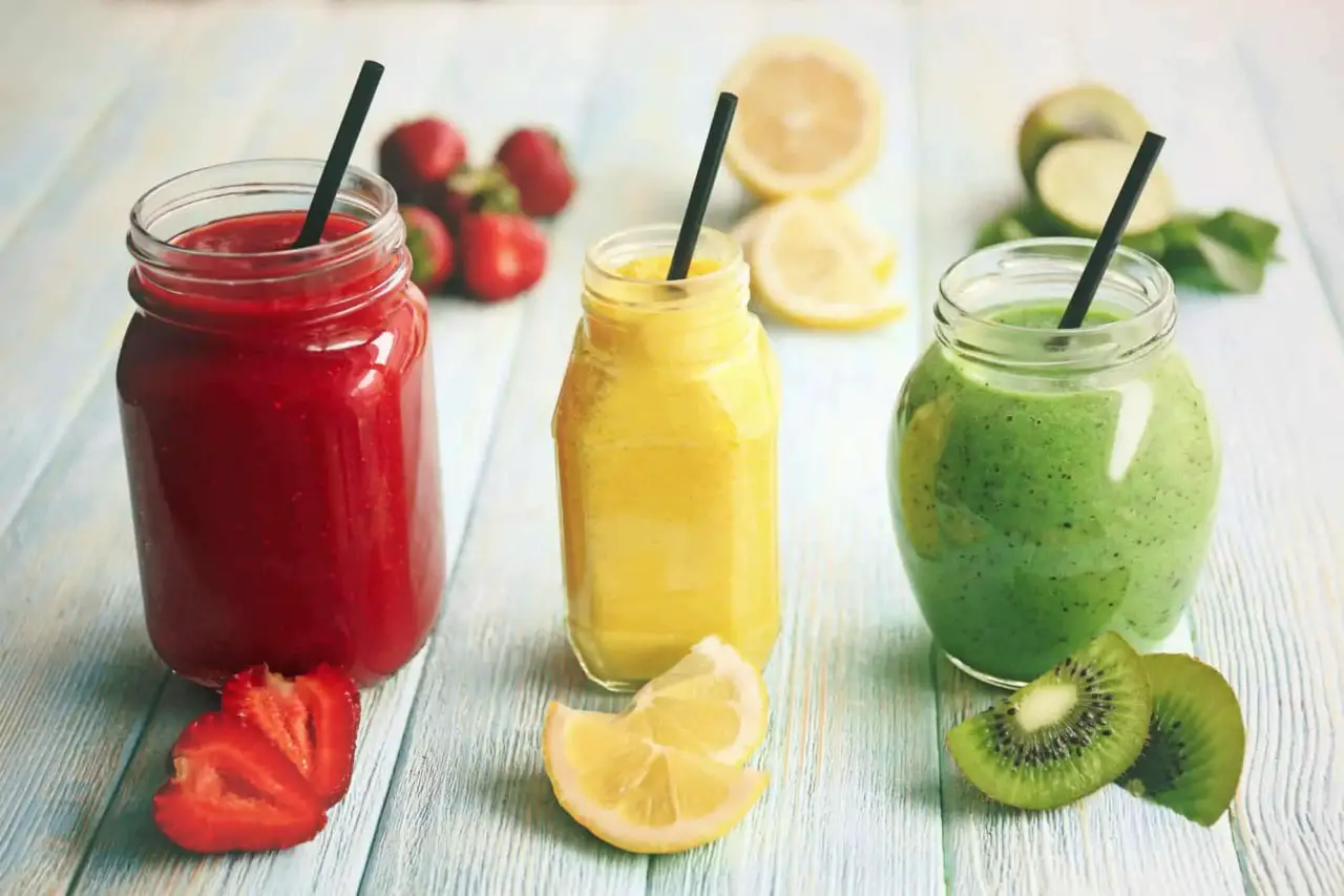 How long do smoothies last in the fridge?